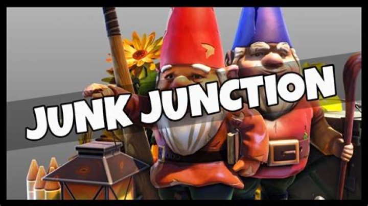 Junk Junction Gnome